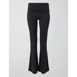 Toga pants - Svarta yoga pants fårn Gina Tricot i storlek s/tall💕Ny pris 360kr.
