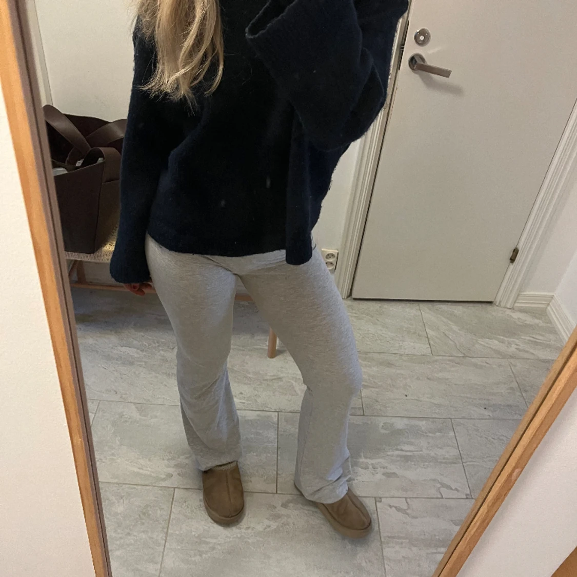 Yoga pants från NELLY - 90