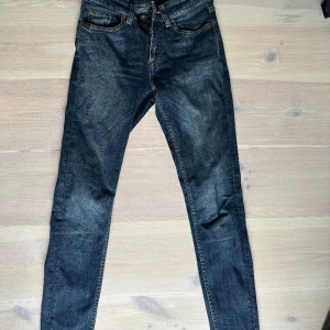 Jeans Tiger Of Sweden - Säljer nu mina älskade jeans från Tiger of Sweden pga passar inte längre! Jätte fint skick! Inte alls använda många gånger. 