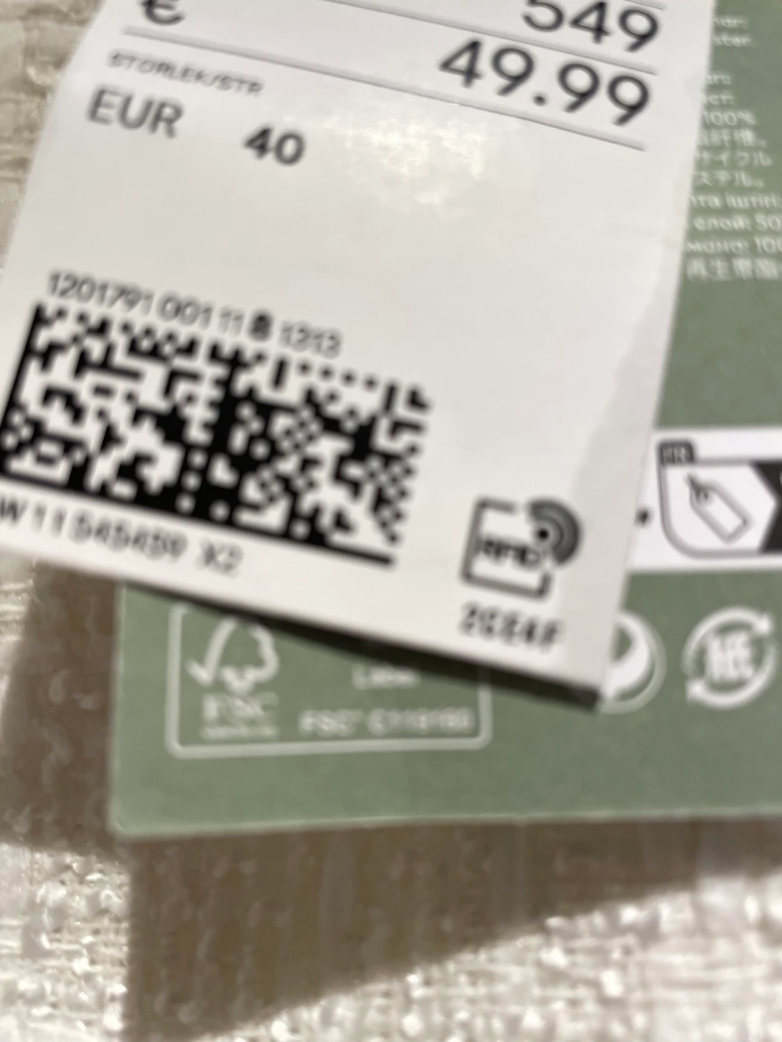 Helt ny boucle klänning  - 90