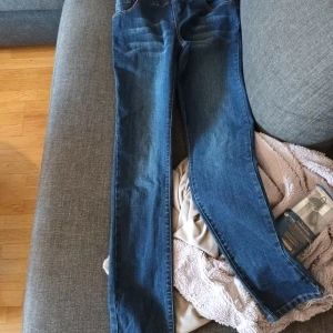 Strech jeans - 42/44
