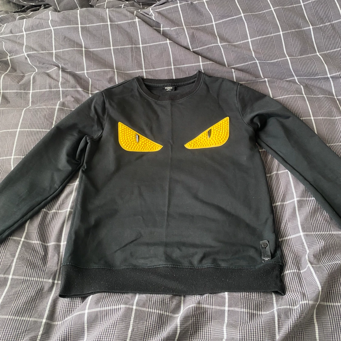 Fendi tröja 