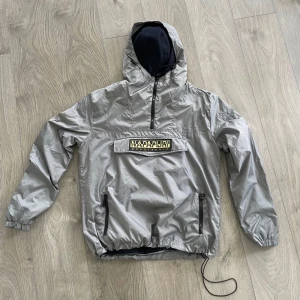 Nappa - Skön vindjacka 