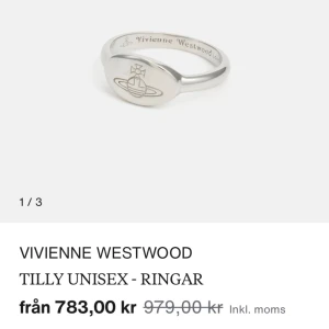 ÄKTA Vivienne Westwood ring - SLUTSÅLD ÄKTA Vivienne Westwood ring! Säljer då jag inte använder silver smycken, använd fåtal gånger, kvitto finns (kom privat). Har ej kvar asken. Skriv gärna i DM vid frågor samt bevis på kvitto 💗pris går att diskutera