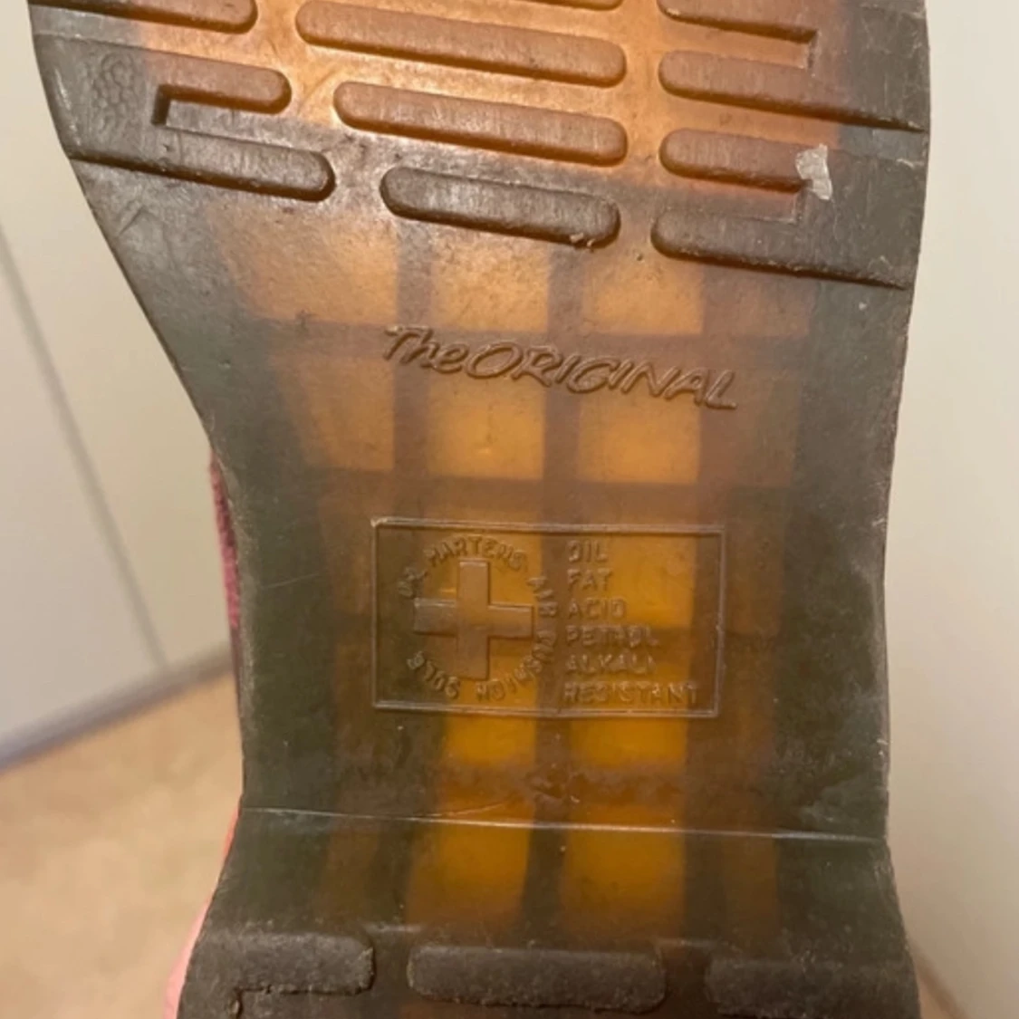 Dr martens vinröda  - 90