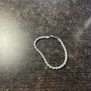 Cordell armband  - Cordell armband köpt från guldfynd 22cm äkta silver 