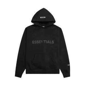 Säljer min Essentials fear of god hoodie då den blivit för liten. En riktig snygg o riktigt skön hoodie. Skick 7/10 Storlek s/m Nypris runt 2800kr Tveka inte att på att höra av dig vid intresse!!