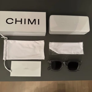 Chimi 04 Grey - Väldigt bra skick bara använda ett fåtal gånger.
