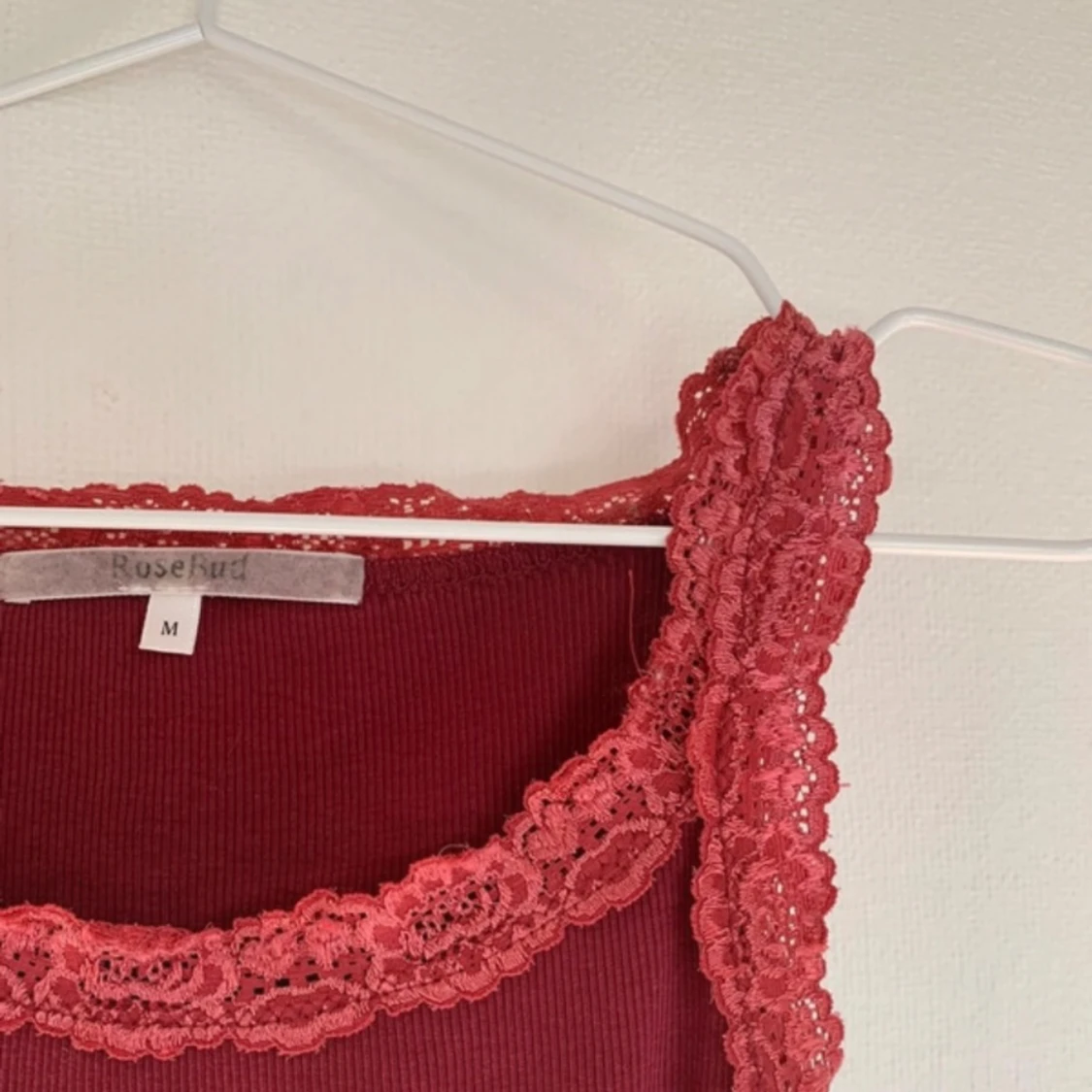 jättegulligt spetslinne