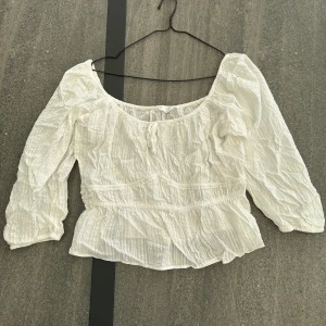 Mango blus  - Storlek L men passar även M