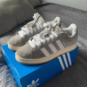 adidas campus - fri frakt