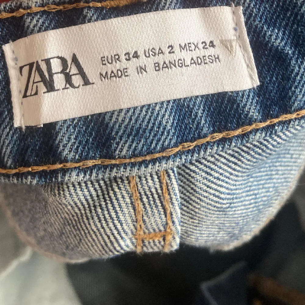 Zara jeans💗. Jeans & Byxor.