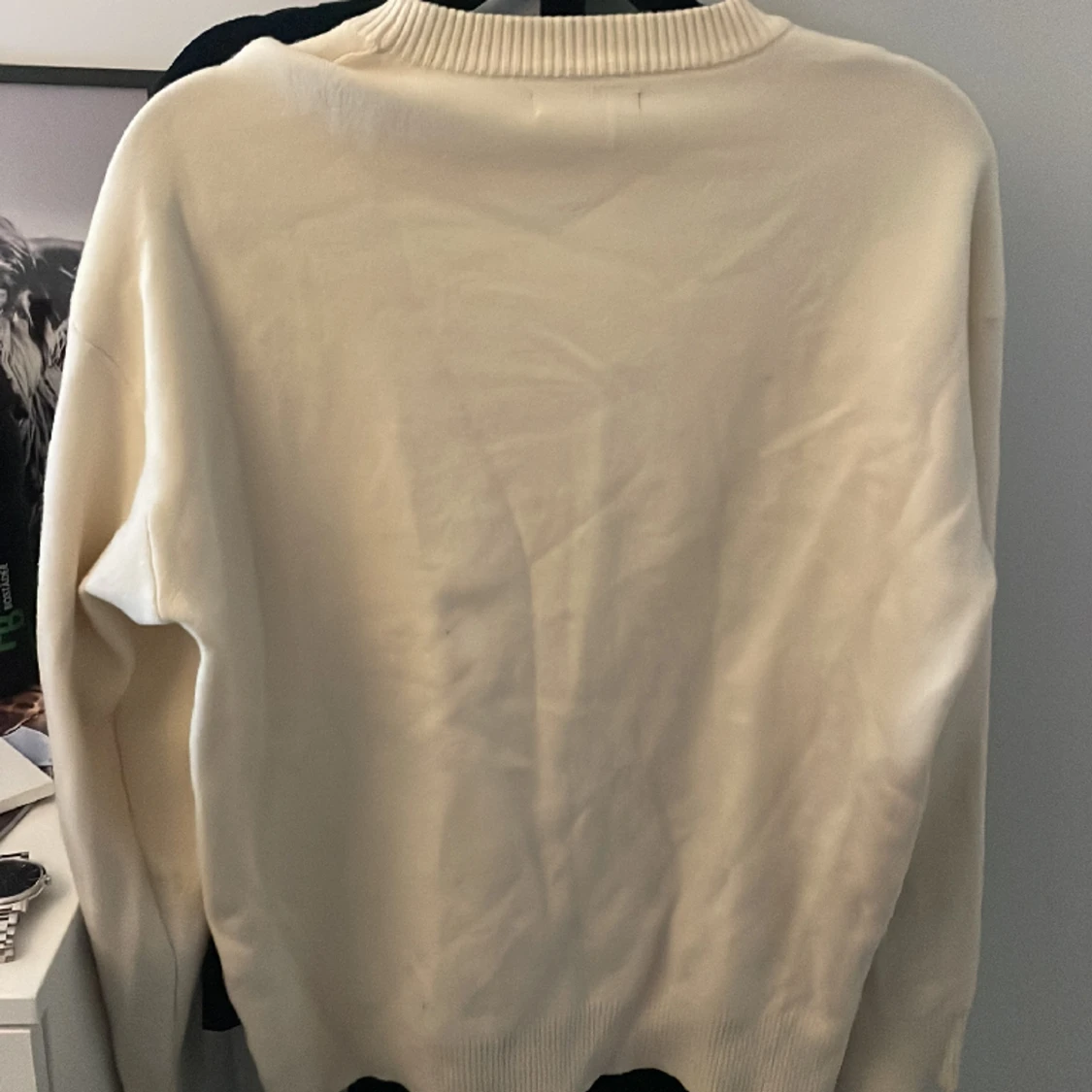 Zara Crewneck  - 90