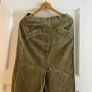 Manchester kjol - Unik vintage kjol. Skriv för midjemått.