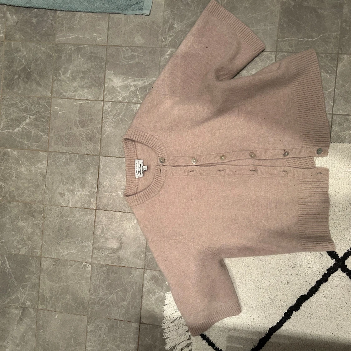 Kortärmad kofta  - 91