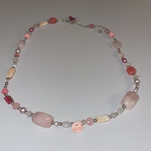 Crytal halsband  - Rosa crystal halsband stort och rosa