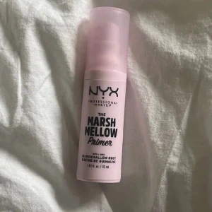 Nyx primer - säljer denna då den inte kommer till användning🤍 använd 1 gång😻
