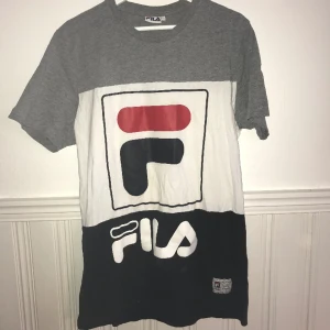 Fila tshirt  - Helt oanvänd Fila tshirt i storlek L. Utmärkt skick