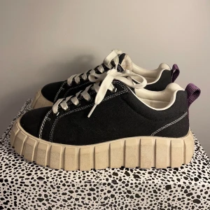 Eytys ODESSA - Intressekoll på dessa asballa sneakers från Eytys i modellen Odessa💕💕💕 Nyskick, använda endast  2-3 gånger!!!💕💕