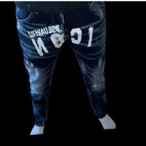 Dsquared2 Icon Jeans - Feta dsquared2 icon jeans! Strl 48 / M.