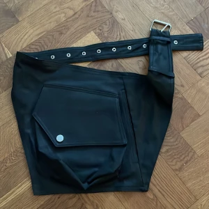 Adamsmall waxed beltbag  - Ny waxed belt bag från adamsmall 