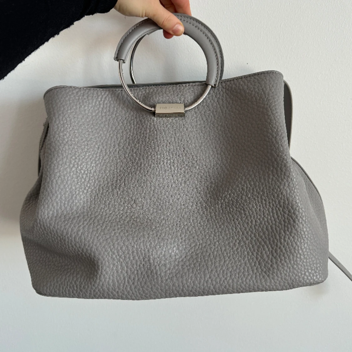 Grå Forelli handväska