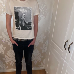 Jayhu t shirt - Köpt från jayhu.se en riktig fett T-shirt passar xs och s sick 7/10