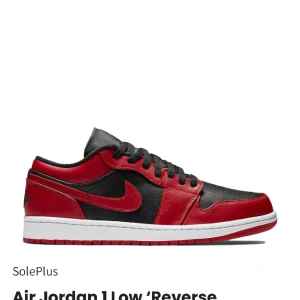 Air Jordan 1 Low ‘Reverse Bred’ - Storlek 38. 599kr start pris Pris kan diskuteras vid snabb affär!!