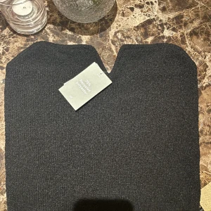 Bandeu - Oanvänd Bandeu från H&M me prislapp kvar