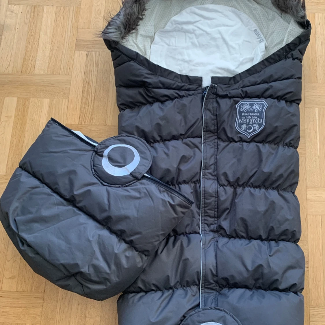 Easygrow Flex Extendable åkpåse mörkgrå - 90