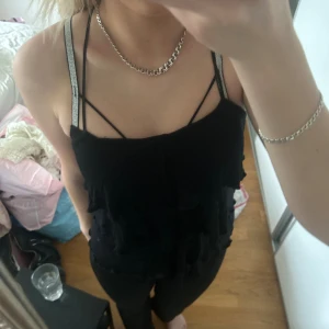 Linne - Gulligt linne i storlek S i bra skick🖤