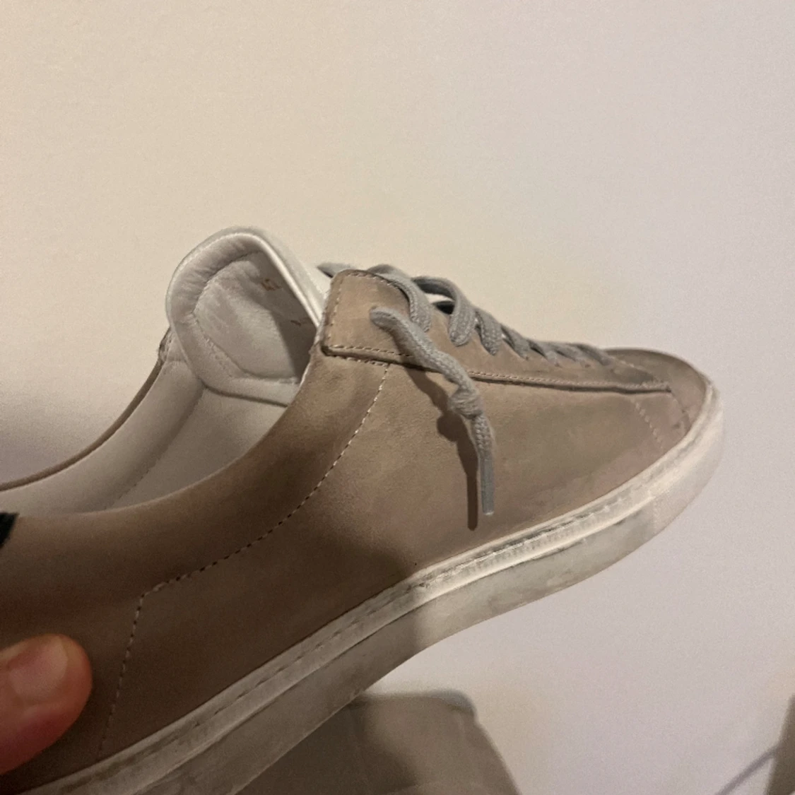 Oliver Cabell skor - 90