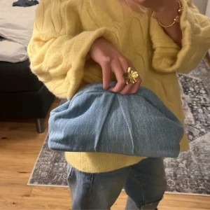 Väska - En fin väska som inte kommer till användning, super gullig! (Inte min bild)