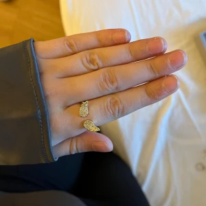 Ring Glitter-vingar - 🤍