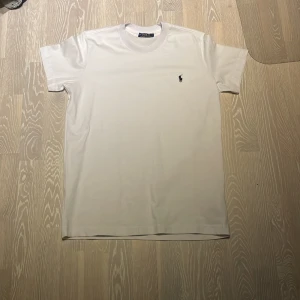 Ralph lauren tröja  - Helt ny Raffe tröja till bra pris