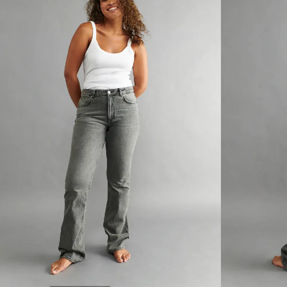 Storlek 34, gråa bootcut jeans ifrån Gina trico . Jeans & Byxor.