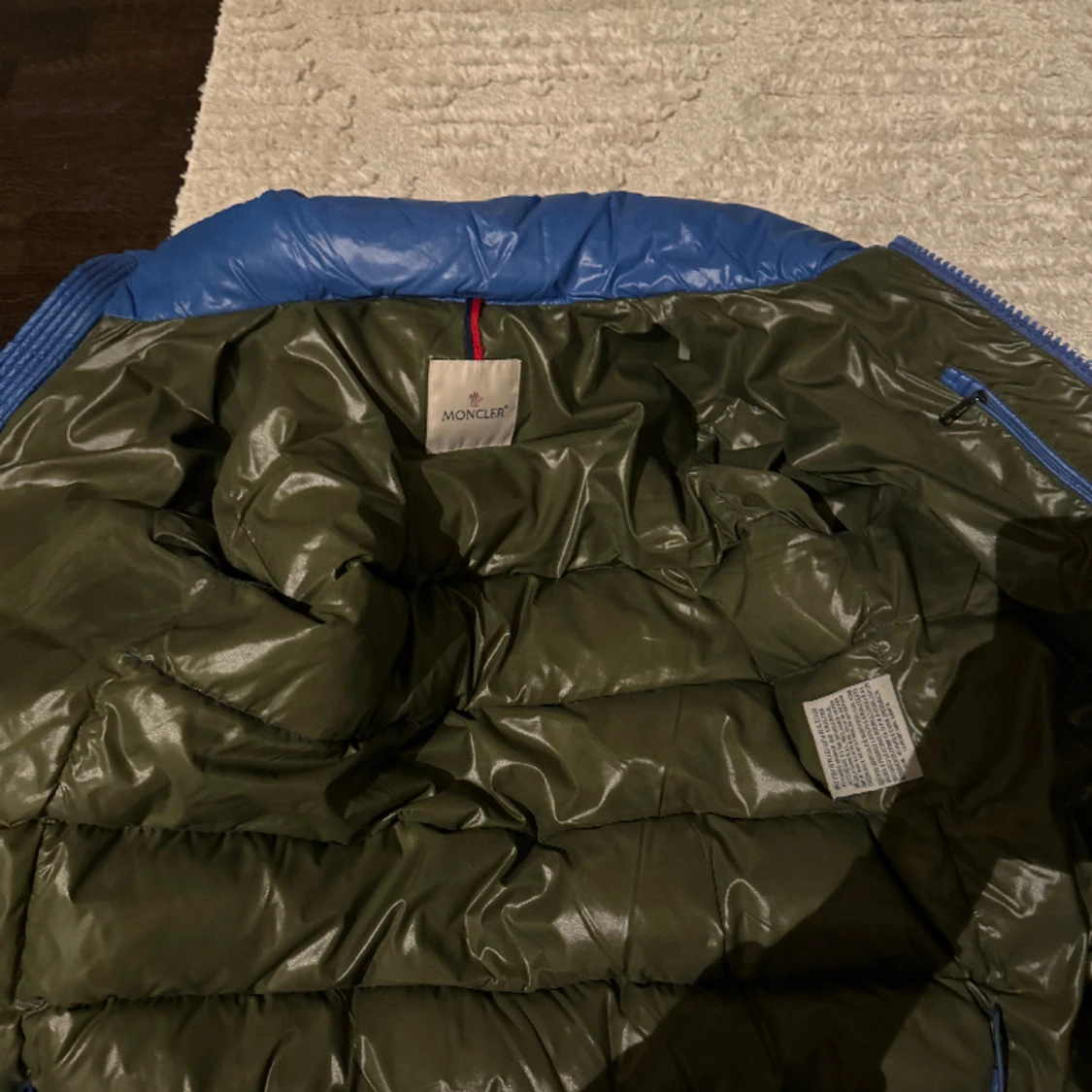 Moncler maya blue!! Unik färg  - 91