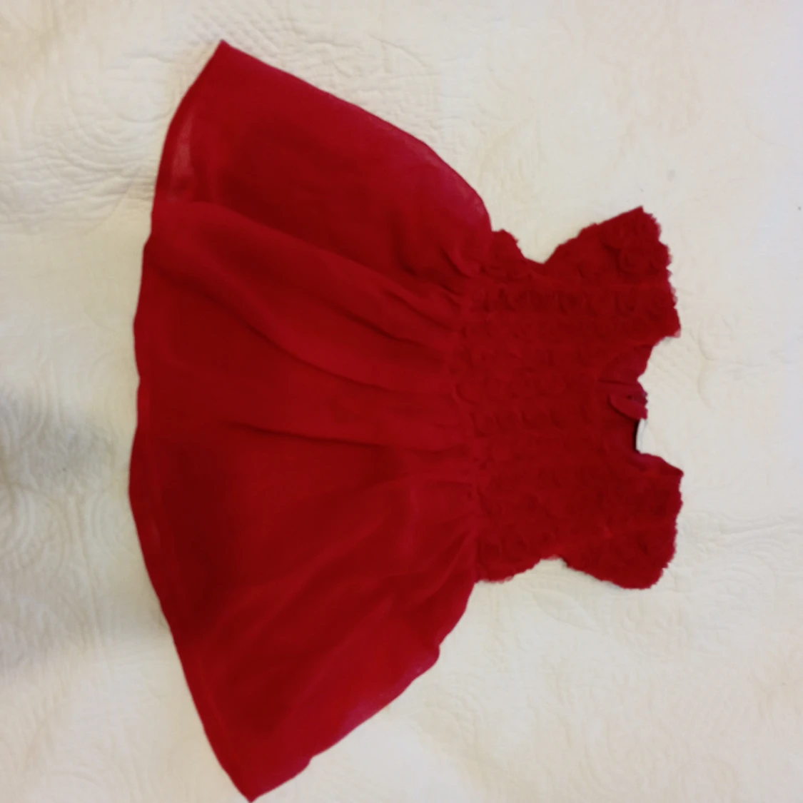 Röd klänning för flicka 