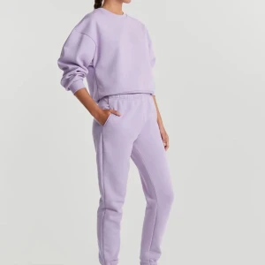 Mjukissett💜 - Storlek S i båda delarna.  Fint skick! Från Gina tricot