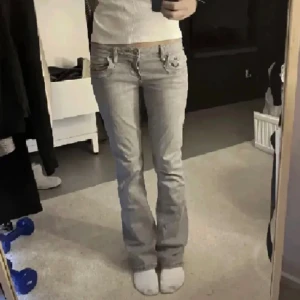 LTB jeans - Säljer mina skit snygga LTB jeans helt oanvända storlek 27/30!  Kan mötas säljer för 350.💓