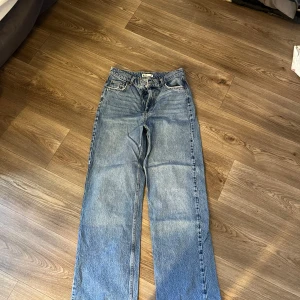 Jeans från Gina Tricot  - Stolek 38