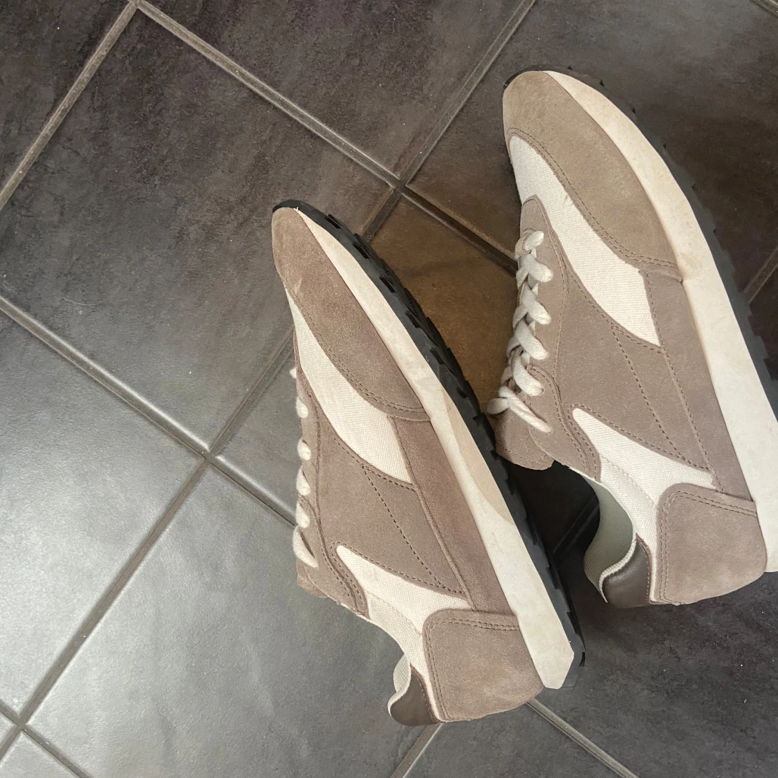 Massimo Dutti Skor - 92