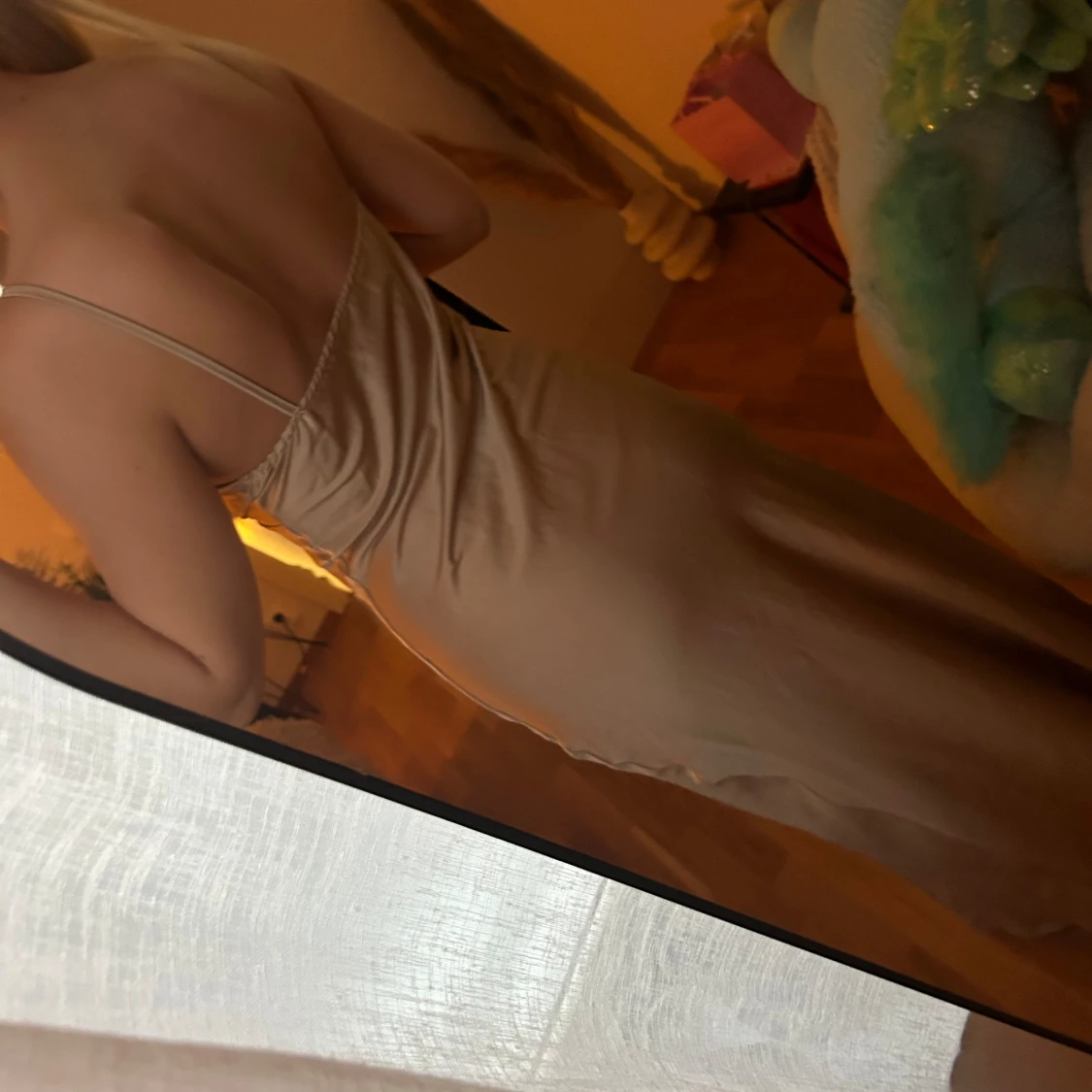 Champagne färgad klänning