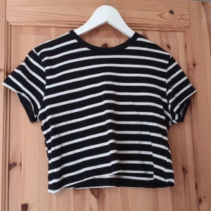 T-shirt - Randig t-shirt.