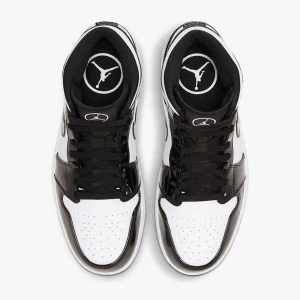 Jordan 1 carbon fiber - Storlek: 44,5 Skick: använda fåtal gånger så gott som nyskick