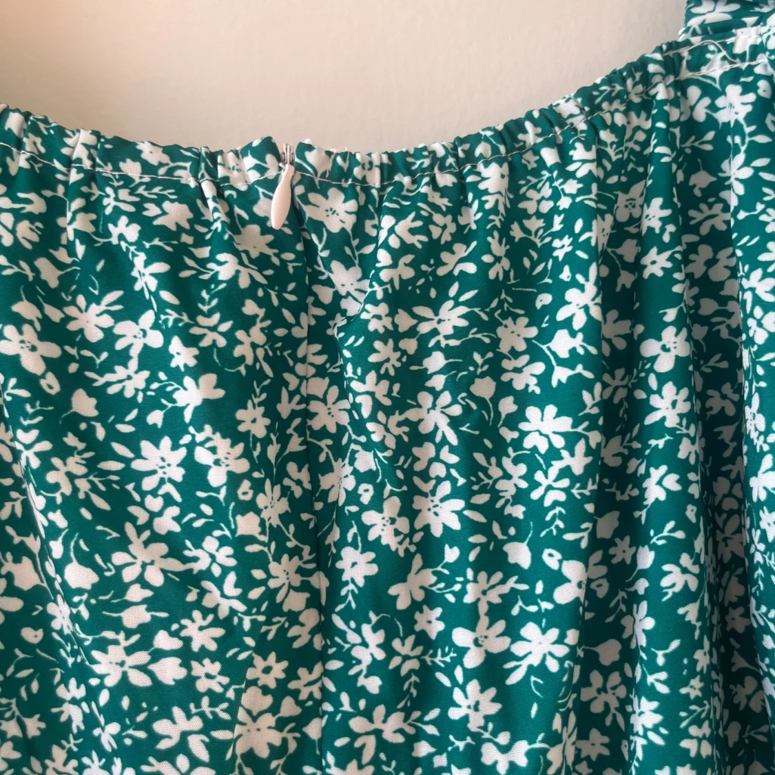 Grön blommig klänning från Shein - 93