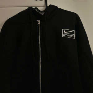 Nike x stussy hoodie  - Cond 8/10  Storlek s Pris 500 