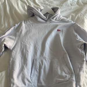 Levis hoodie! Grå/ljusblå 