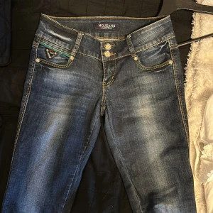 Fina jeans  - Fina jeans so. Är köpta secondhand skit snygga har dock blivit för små så jag kan inte ha dom 