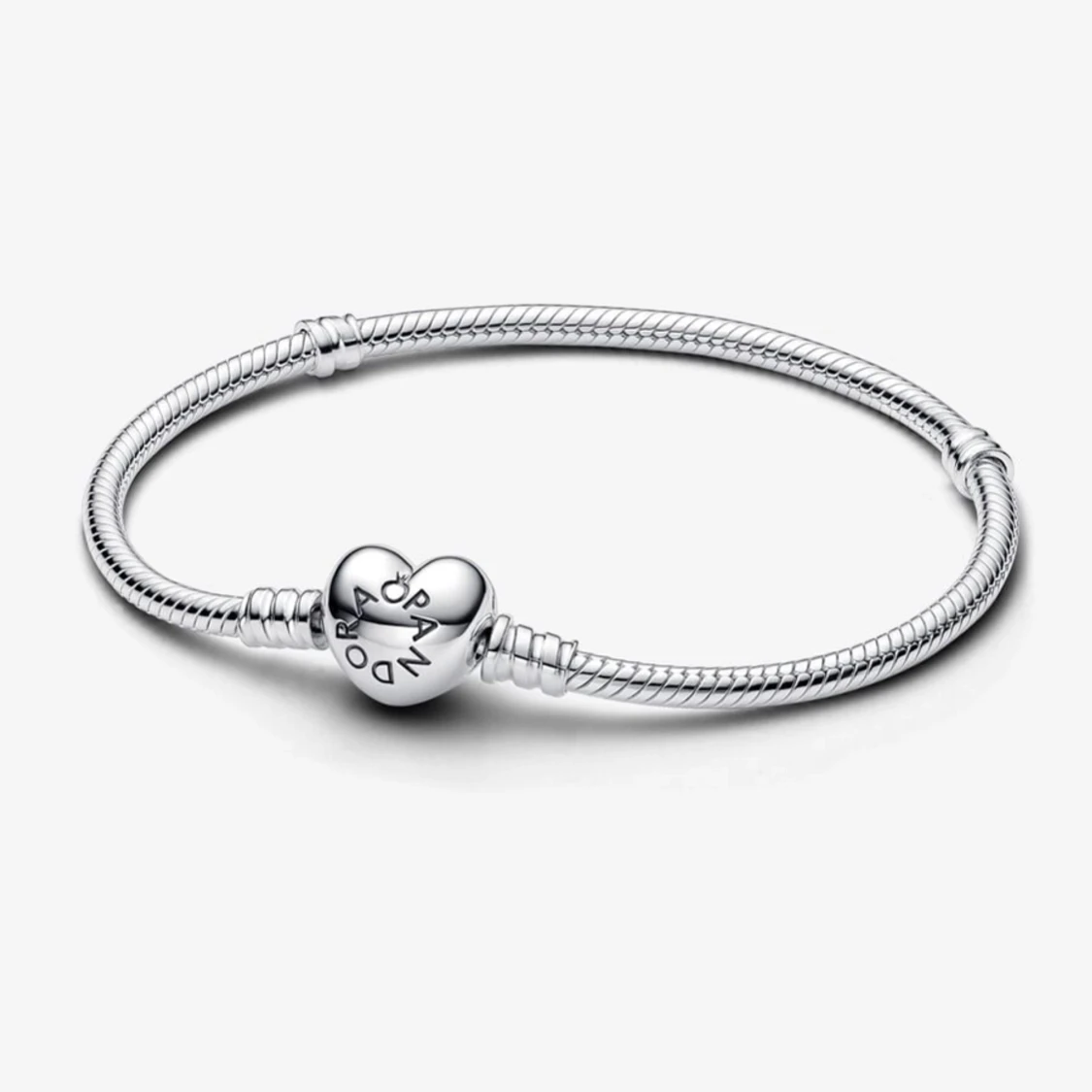 Pandora armband, helt ny*